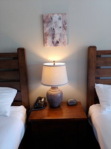 Double Queen Ranch Style Room Photo 4